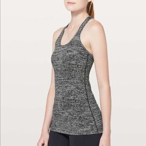 Lululemon Cool Racerback Nulu size 6